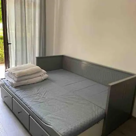 Comfort In Complex Shartrez דירה